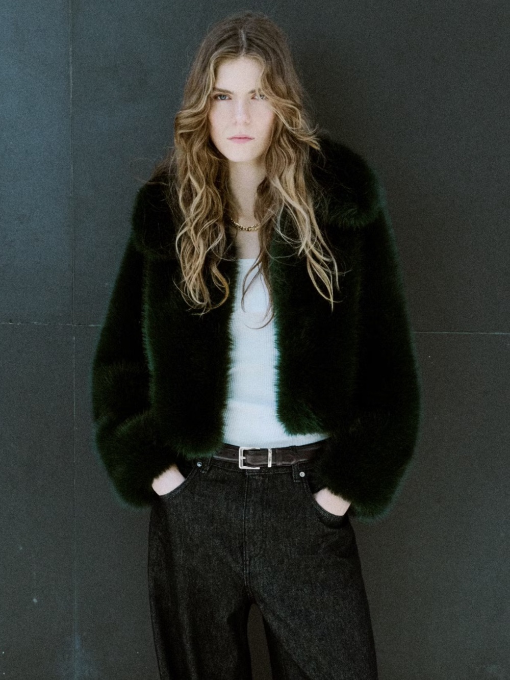 MANGO Green fur coat - Picture 2 of 2